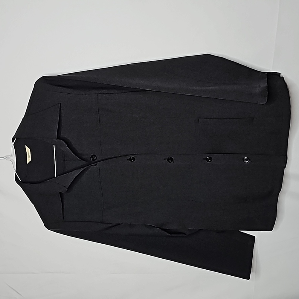 NWOT aigrette black button down long sleeve collared pockets shirt top sz 9 R